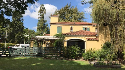 Casa En Venta En Mapuche Country Club Con Un Lote Opcion De 2 Lotes