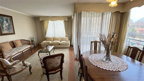 Departamento En Venta De 3 Dorm. En Las Condes