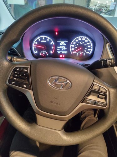 Imagen 9 de 14 de Hyundai Accent Sedan 2021 Tm