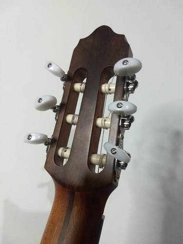 Imagem 8 de 9 de Violão Luthier Araujo Imbuia/cedro Cutway Nylon