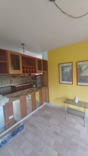 Imagen 4 de 9 de Re/max. Iris Hernandez. Vende Apartamento (112m2). La Trigaleña. Valencia. Codigo 141286