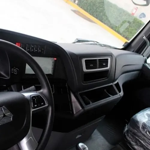 Imagen 5 de 11 de Sitrak Tractocamión C7h 540hp 6x4 Diésel