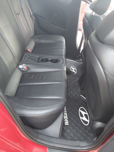 Hyundai Veloster 1.6 130cv At 2012