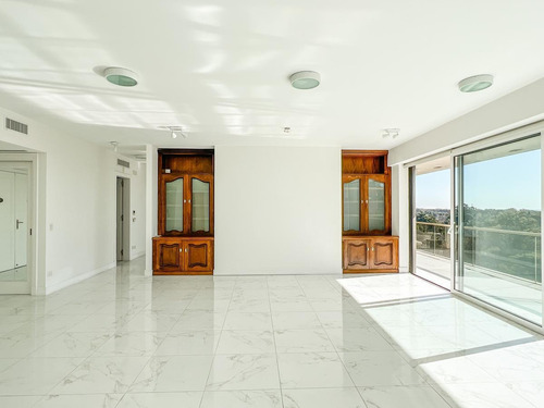 Imagen 10 de 30 de Departamento De 6 Ambientes En Venta En Palermo Sobre Avenida Libertador