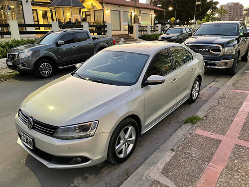 Volkswagen Vento 2.5 Luxury 170cv Tiptronic