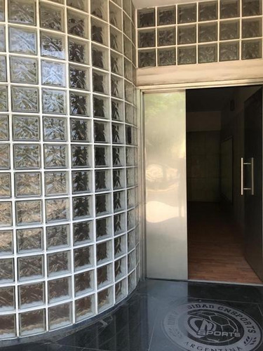 Local En Venta La Plata