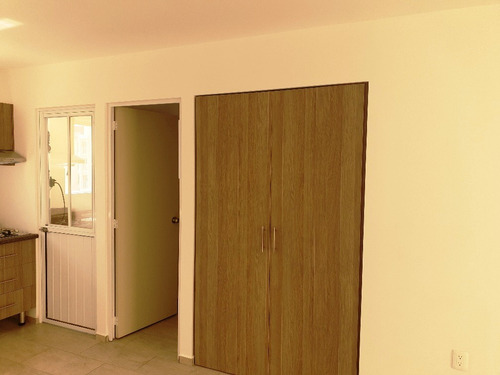 Imagen 2 de 14 de Departamento En Renta En Villas Del Refugio