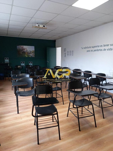 Local Comercial En Venta Ubicado En Cercanías Del Centro
