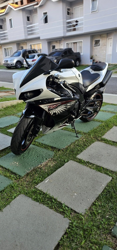 Yamaha R1