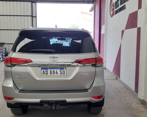 Toyota SW4 2.8 Srx 177cv 4x4 7as At