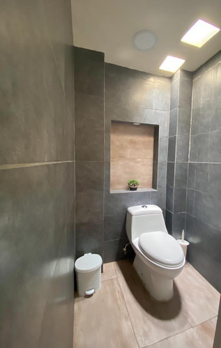 Imagen 8 de 9 de Apartamento, Jorge Coll Edf Los Roques