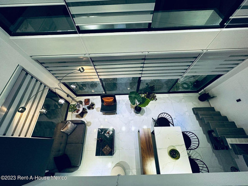 Loft Nuevo, Diseño Descendente Con Excelente Vista