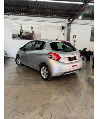 Peugeot 208 1.5 ALLURE 8V FLEX 4P MANUAL