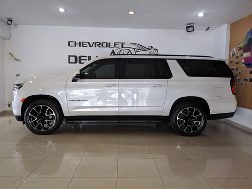 Imagen 7 de 15 de Nueva Chevrolet Suburban Rst 2021