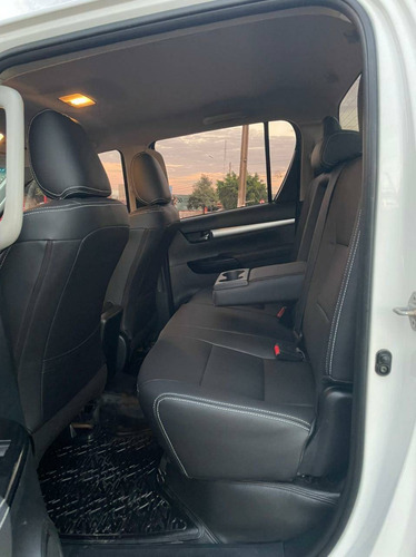 Imagem 12 de 15 de Toyota Hilux 2.8 Sr 4x4 Cd 16v Diesel 4p Automático