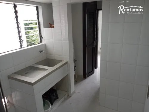 Apartamento En Arriendo En El Poblado. Cod A775296