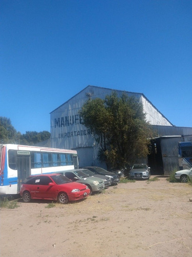 Imagen 3 de 7 de Alquiler De Local Y Galpones, Amplia Playa De Estacionamiento