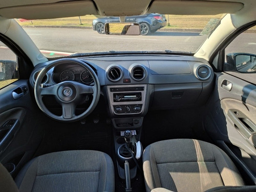 Imagem 7 de 9 de Volkswagen Gol 2013 1.0 Trend Total Flex 5p