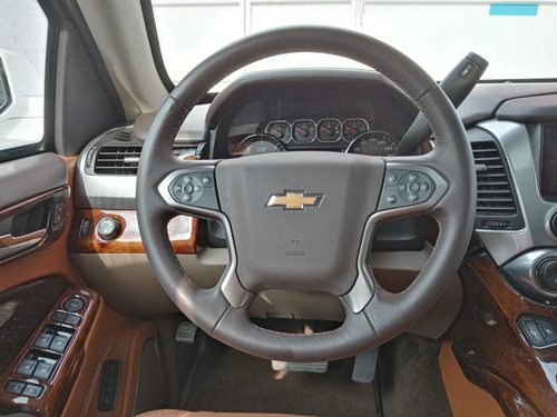 Imagen 10 de 15 de Chevrolet Suburban 2015 5.3 Lt V8 At Terminados De Devello B