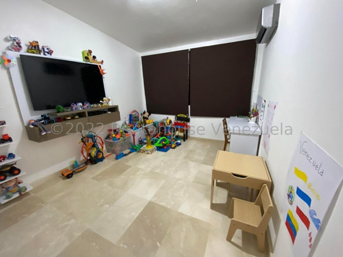 Imagen 18 de 27 de La Trinidad Casa En Venta Jesús Enrique Díaz 22-21368 Caracas Baruta