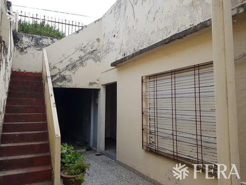 Imagen 9 de 15 de Venta De Terreno Ó Casa A Reciclar En Wilde (28475)