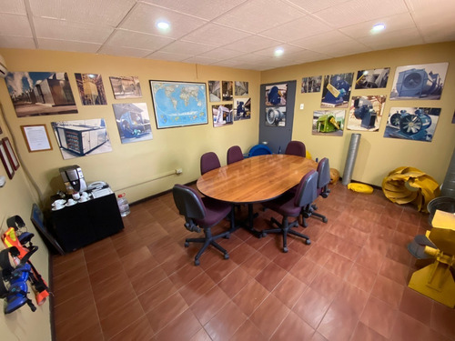 Imagen 17 de 22 de Propiedad Industrial En Barrio Consolidado (vende Dueño)