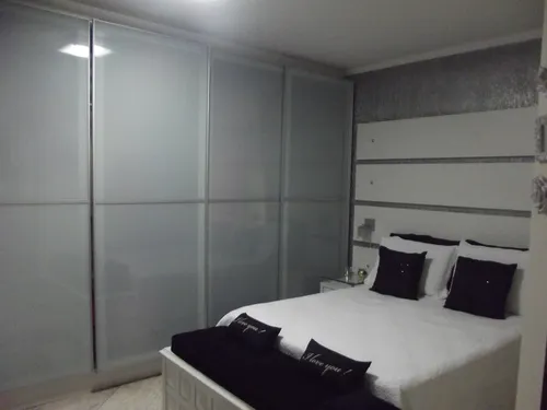 Sobrado 3 Dorms, (3 Suites),5 Banheiros, Garagem 5 Carros, Cozinha,churrasqueira