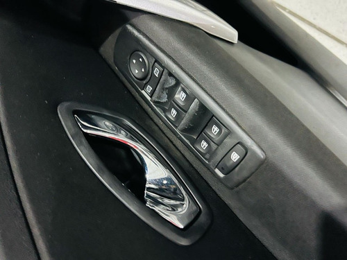 Renault Fluence 2.0 DYNAMIQUE 16V FLEX 4P AUTOMÁTICO