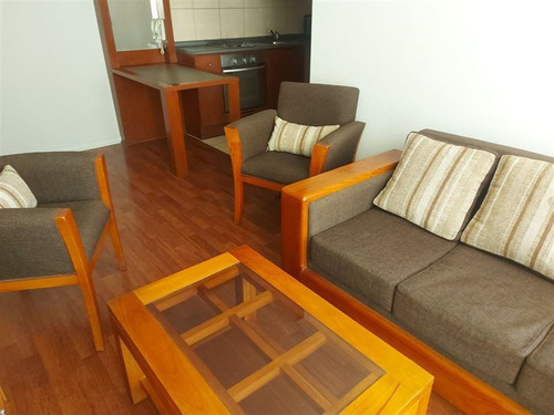 Departamento En Arriendo De 2 Dorm. En Santiago