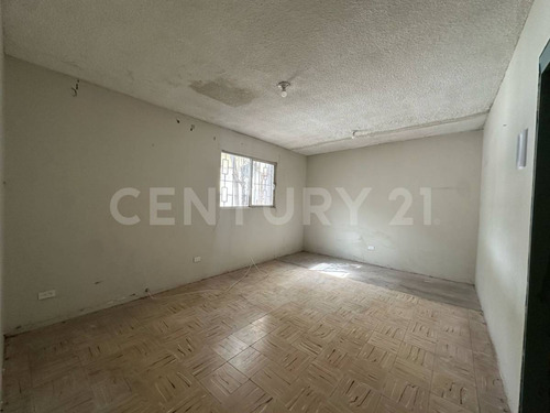 Casa En Venta, De Un Piso, San Felipe, Chihuahua