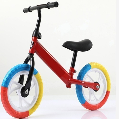 Bicicleta Equilibrio Juego Niño Sin Pedales Auto Aprendizaje Color Rojo Personaje Color