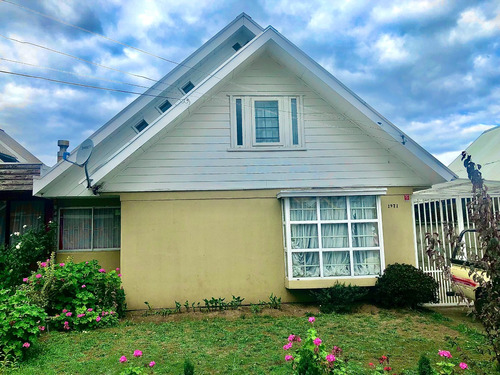 Hermosa Casa En Villa Barcelona Sector Poniente De Temuco