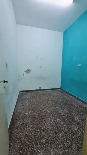 Vendo Local 140 Mt², 1 Cuadra Gral Paz. Muy Buen Estado