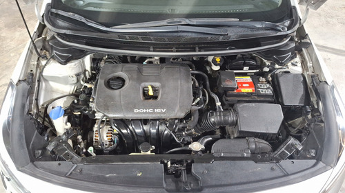 Kia Forte 2.0 Lx At