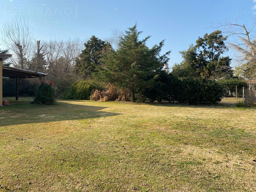 Venta Casa 2 Amb En Parque Sakura, Exaltación De La Cruz.