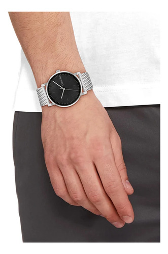 Reloj Pulsera Calvin Klein Men's Slate 43mm Quartz Watch Con Correa De Acero Inoxidable Color Plateado - Fondo Negro
