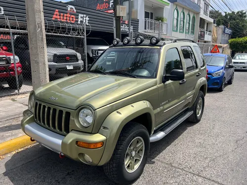 Jeep Liberty Sport 4x4 At