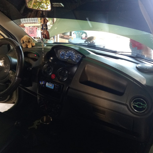 Imagen 14 de 15 de Chevrolet Spark Sedan