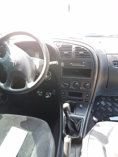 Sucata Citroen Xsara Glx 1.6i - Ano: 2001 (somente Peças)