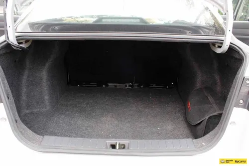 Nissan Versa 1.6 Sense Mt