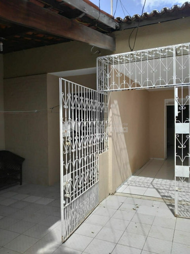 Imagem 2 de 11 de Casa À Venda Na Cidade Dos Funcionários - Fortaleza/ce - 472