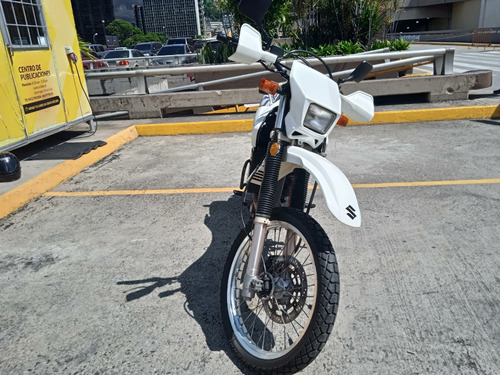 Suzuki Dr
