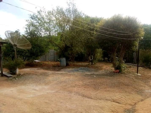 Chácara Com Casa 70 Mt 3 Quartos Sala Cozinha E Banheiro