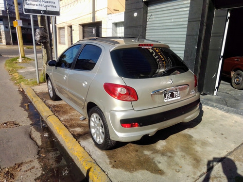 Peugeot 207 Compact Xt 1.9d 5p