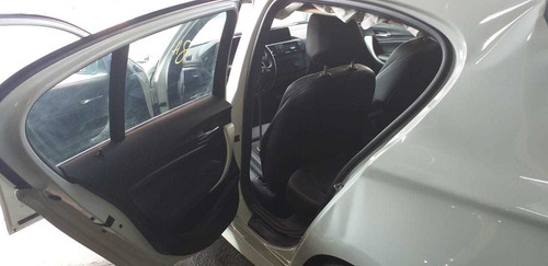 Imagem 8 de 11 de Bmw 135i Hatch