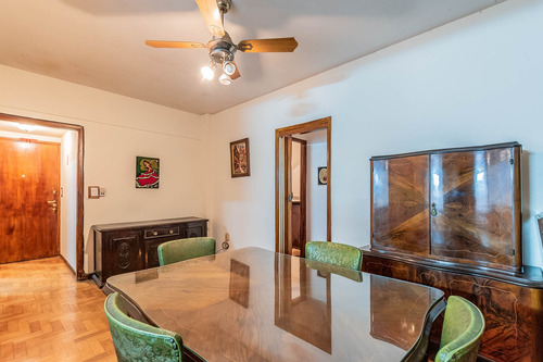 Venta 3 Amb. Patio. Apto Crédito Y Profesional. Caballito Norte.