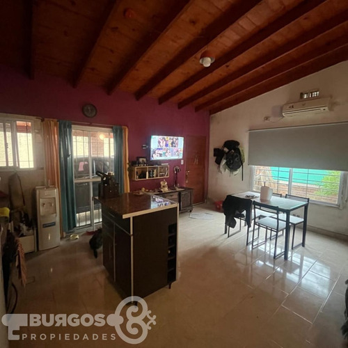 Excelente Casa Dos Ambientes En Canning, A 5 Cuadras De Las Toscas