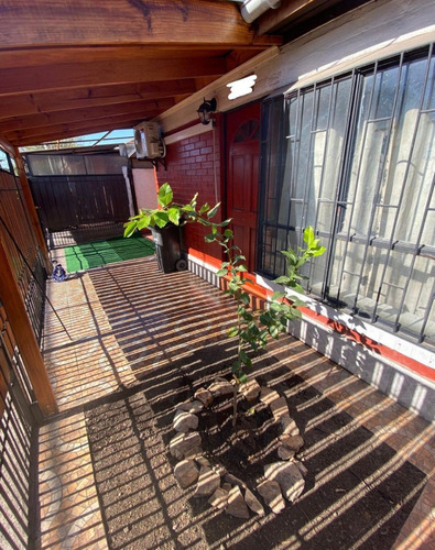 Casa De 2 Dormitorios Y 1 Baño Comuna De Puente Alto