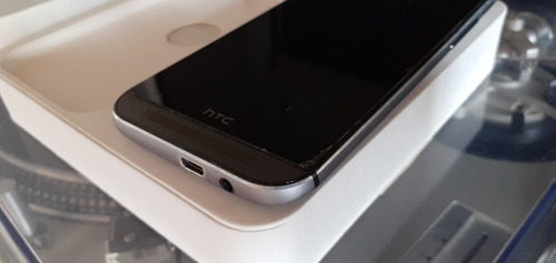Htc One M8