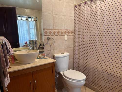 Casa En Venta En Metepec, Residencial Campo Viejo, 4 Recámaras, Terraza Y Jardín
